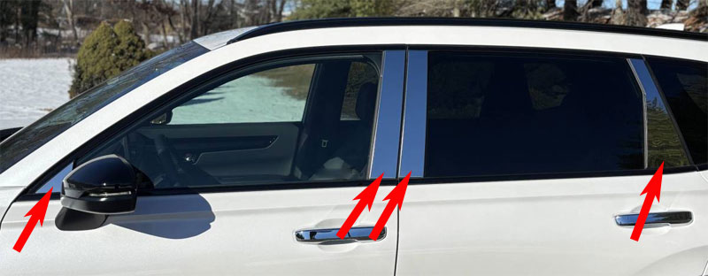 Honda CR-V Chrome Pillar Posts