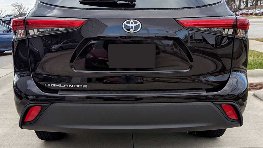 Toyota Highlander Bumper Cover Molding Pad