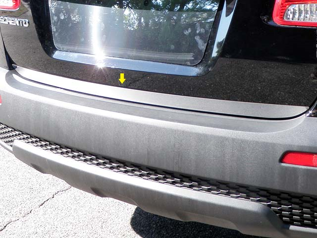 Kia Sorento Chrome Rear Deck Trim