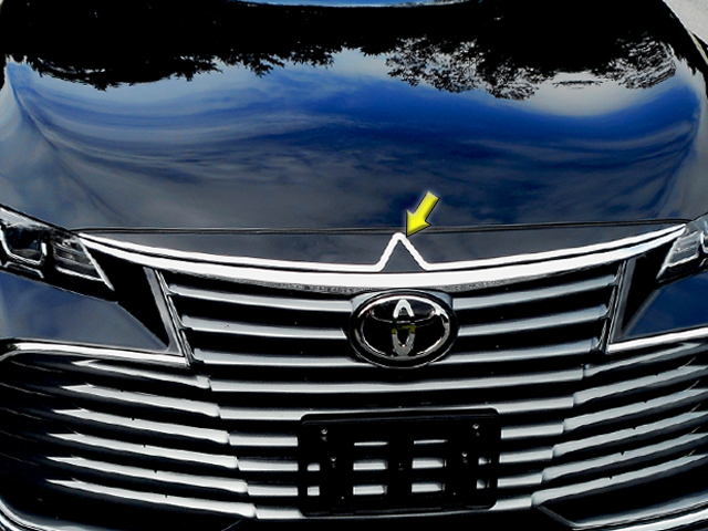Toyota Avalon Chrome Front Grille Accent