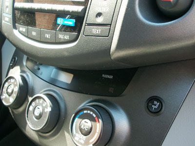 HEATED SEAT BUTTONS