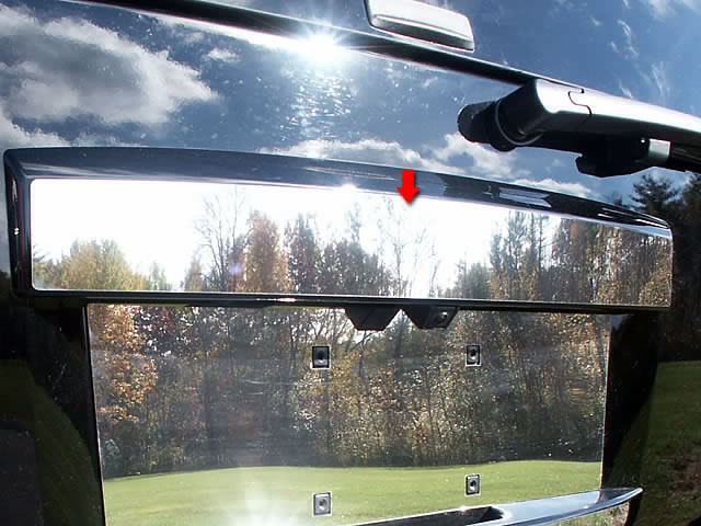 Chevrolet Tahoe Chrome License Bar Trim