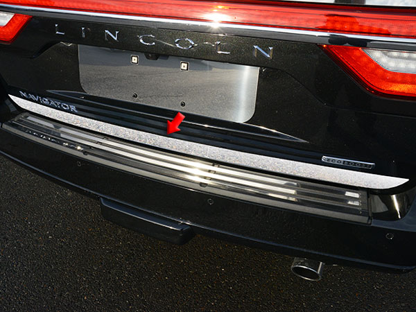 Ford Expedition Chrome Tailgate Trim