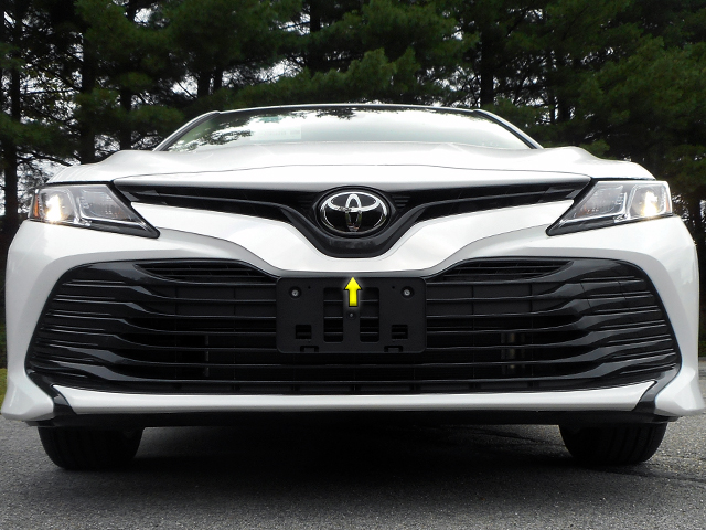 Toyota Camry Chrome Grille Accent Trim