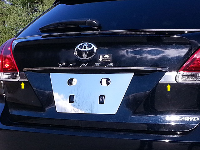 Toyota Venza Chrome Trunk Accent Trim